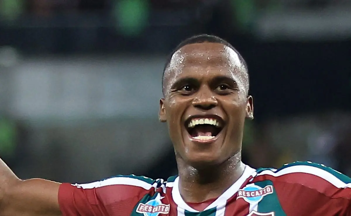 Jhon Arias lamenta saída do Fluminense e almeja retorno em 2026