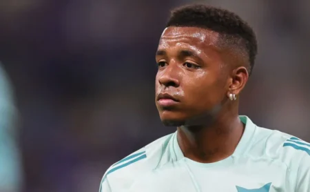 Keny Arroyo destaca evolução no Cruzeiro e celebra adaptação expressa: "Muito feliz"