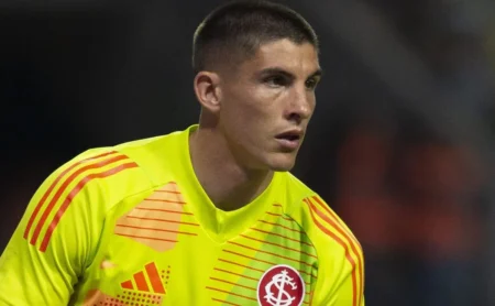 Leonardo Moll: Sergio Rochet, do Internacional, supera lesão no pé Leonardo Moll: Sergio Rochet, do Internacional, supera lesão no pé