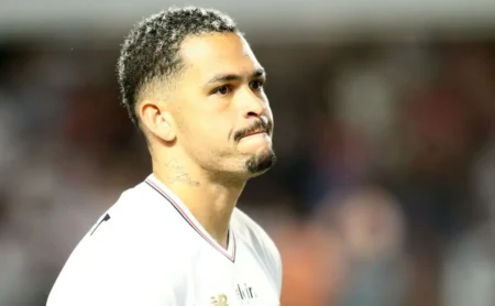 Lesões abalam quarteto do São Paulo; Luciano destaca-se como peça mais regular