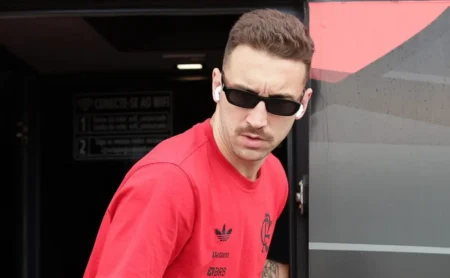 Léo Ortiz: Zagueiro do Flamengo é Desfalque Certo Contra o Bragantino