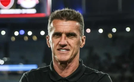 Mancini Minimiza Mérito de Filipe Luís e Revela Decepção no Flamengo x Bragantino