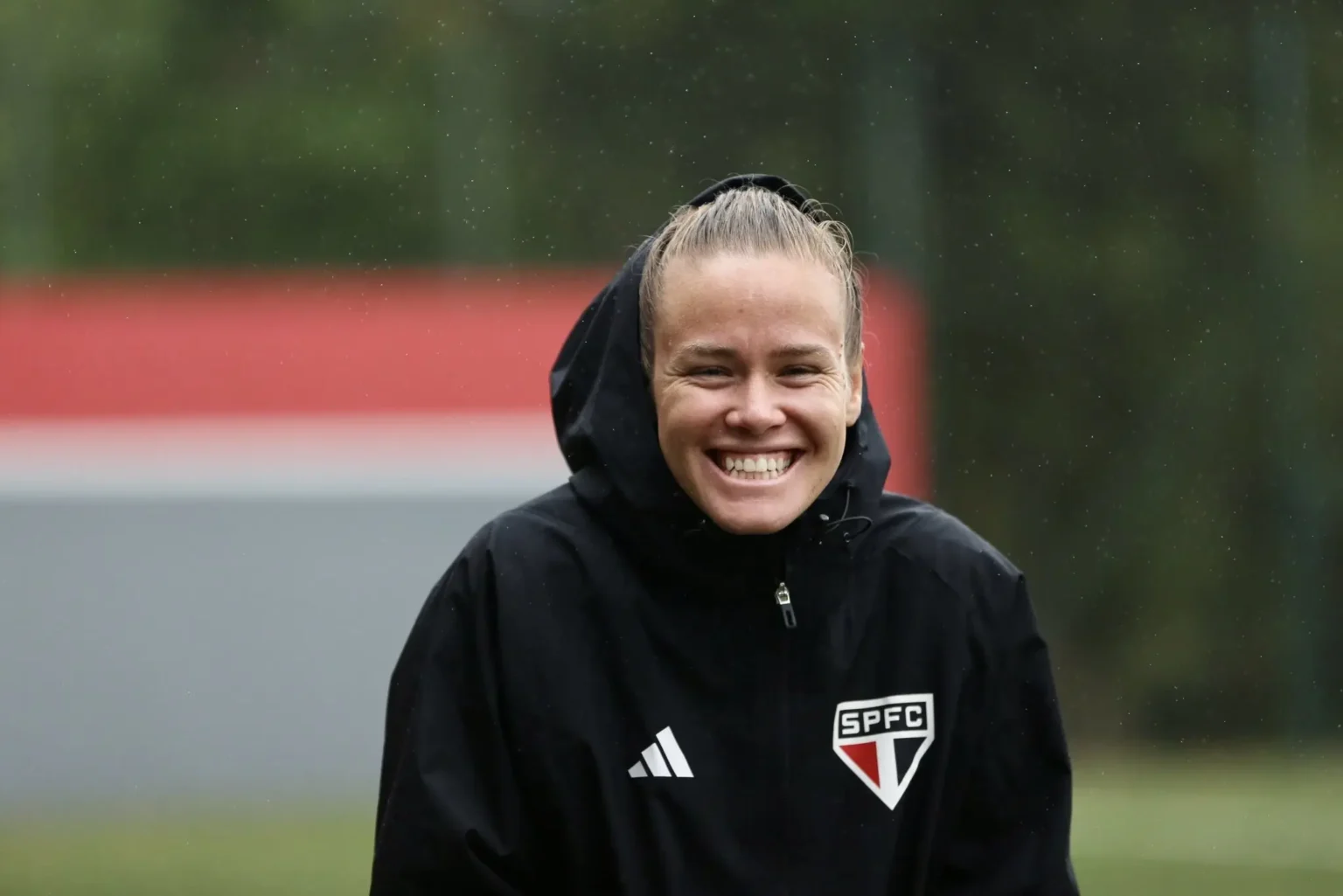 Maressa: a camisa 8 e os bilhetes familiares que moldaram sua história no Choque-Rainha