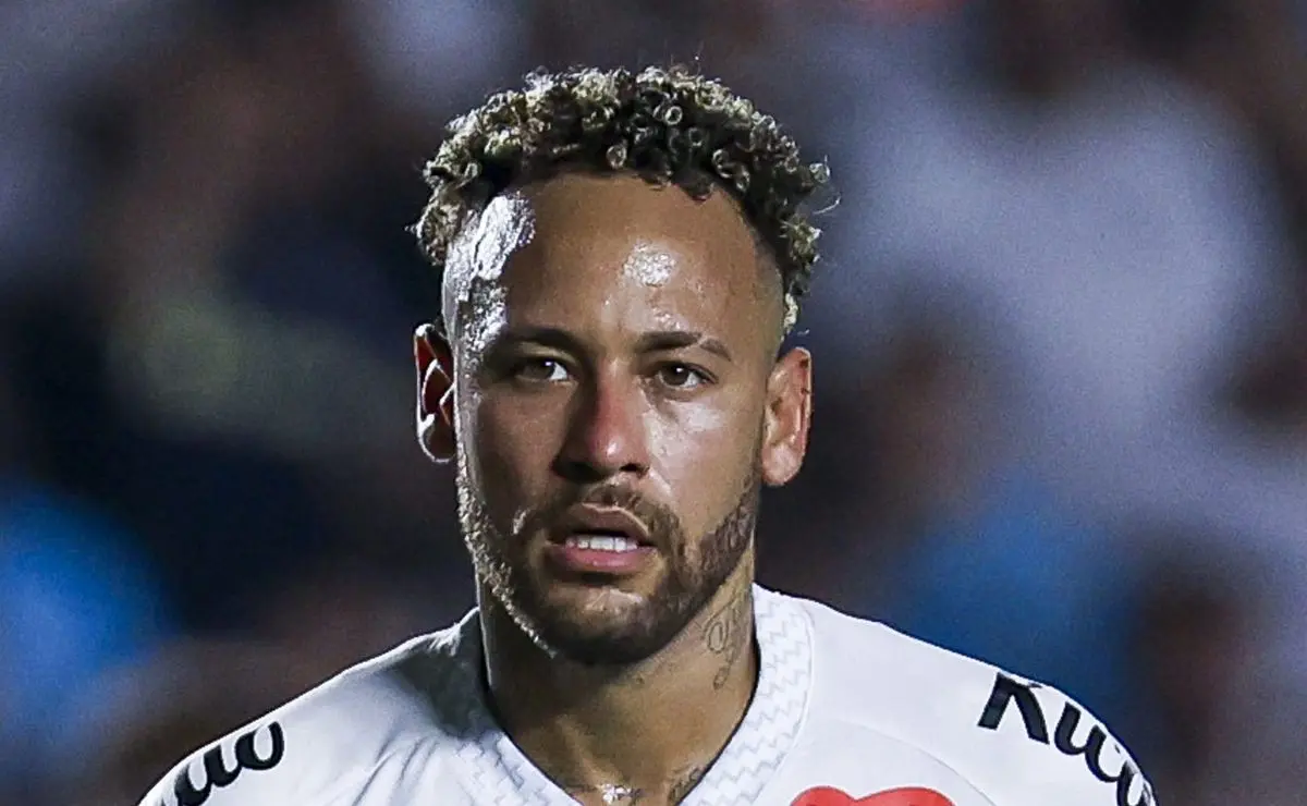 Neymar Decide Jogar no Sacrifício pelo Santos, Mas É Vetado Pelo DM