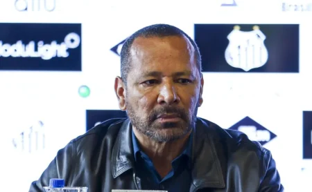 Neymar Pai Investe Fortuna na Compra da Marca Pelé e Prepara Anúncio