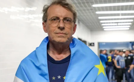 Odorico Roman Assume a Presidência do Grêmio e Começa com Renovação de Edenílson Odorico Roman Assume a Presidência do Grêmio e Começa com Renovação de Edenílson