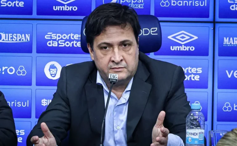 Odorico Roman é eleito presidente do Grêmio, sucedendo Alberto Guerra em 2026 Odorico Roman é eleito presidente do Grêmio, sucedendo Alberto Guerra em 2026