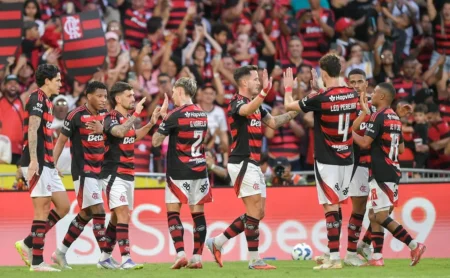 PSG e Real Madrid disputam promessa do Flamengo: Ryan Roberto pode ser o próximo a sair