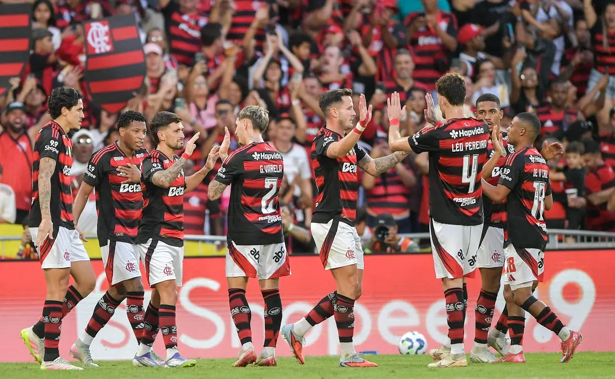 PSG e Real Madrid disputam promessa do Flamengo: Ryan Roberto pode ser o próximo a sair