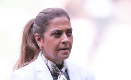 Palmeiras Preocupa-se com Arbitragem na Reta Final do Brasileirão e Exerce Pressão na CBF Palmeiras Preocupa-se com Arbitragem na Reta Final do Brasileirão e Exerce Pressão na CBF