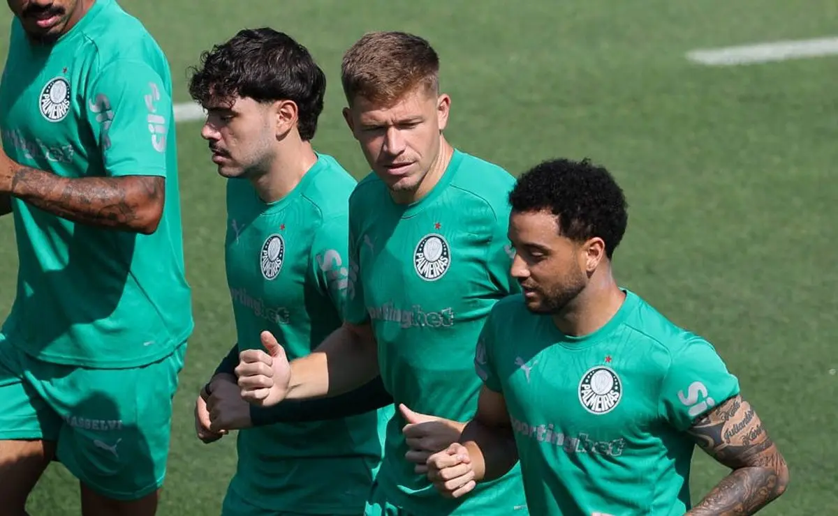 Palmeiras avança em negociações por Maurício, com clubes espanhóis na disputa e exigência de € 20 milhões Palmeiras avança em negociações por Maurício, com clubes espanhóis na disputa e exigência de € 20 milhões