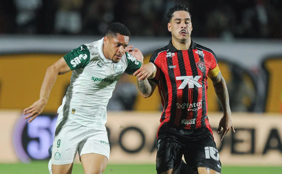 Palmeiras busca fim de tabu contra o Vitória para reassumir a ponta do Brasileirão