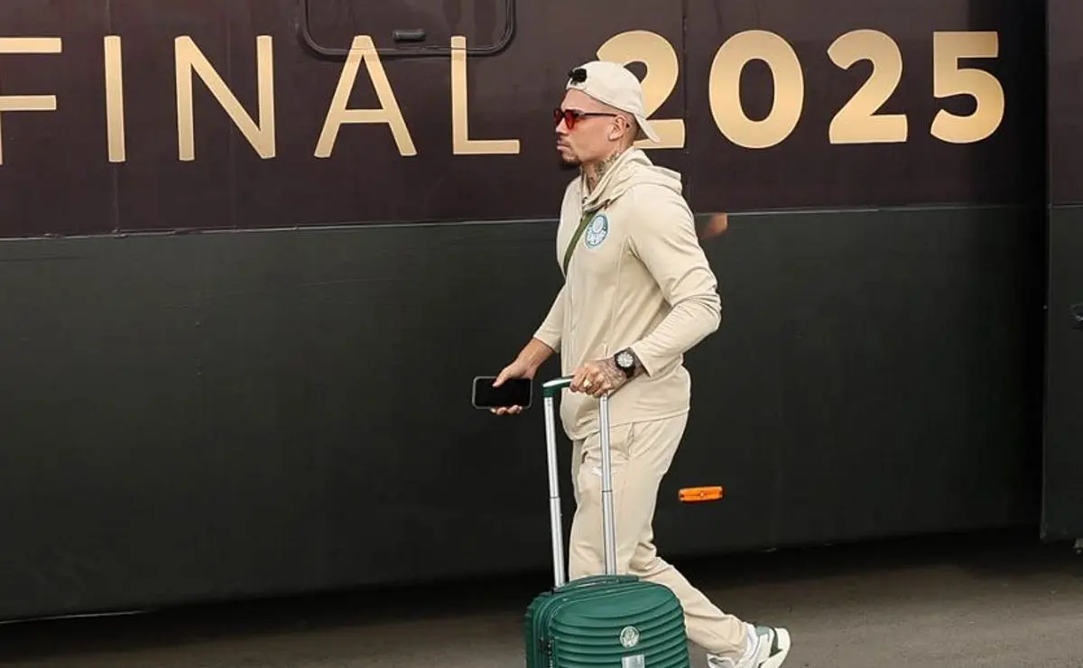 Palmeiras desembarca em Lima para a final da Libertadores contra o Flamengo com atletas lesionados no elenco