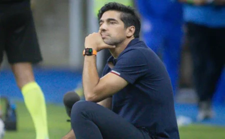 Palmeiras em Busca da Glória: Pressionado e Sem Vitórias na Reta Final da Libertadores Palmeiras em Busca da Glória: Pressionado e Sem Vitórias na Reta Final da Libertadores