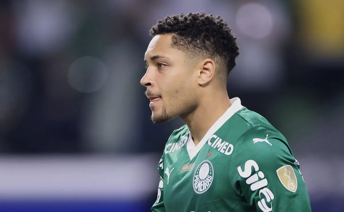 Palmeiras fecha acordo surpreendente com STJD sobre julgamento de Vitor Roque