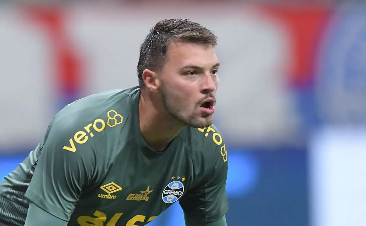 Projeto de Carreira e Renovações: Odorico Roman Apresenta Plano, Gabriel Grando em Vista e Possível Saída de Volpi