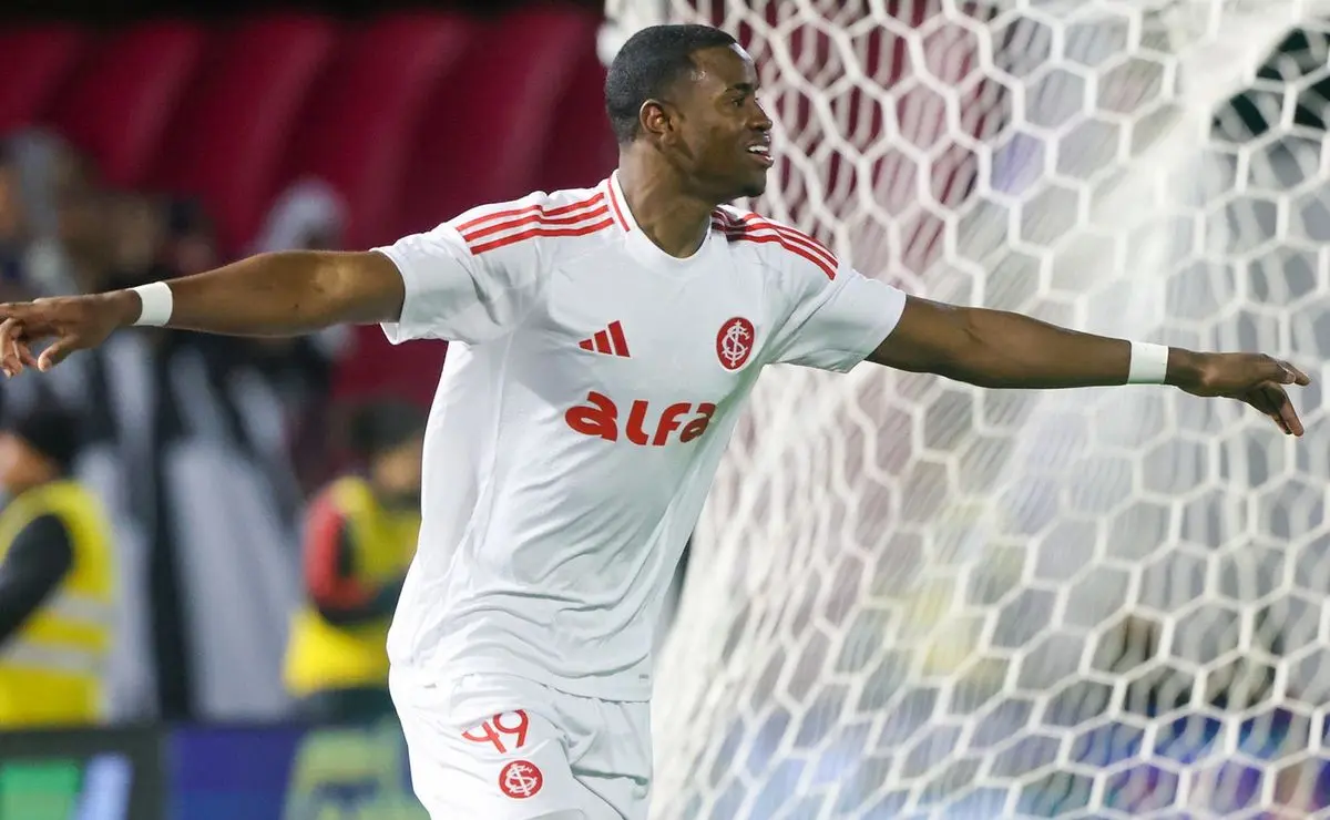 Ramón Díaz Escolhe Ricardo Mathias Titular no Internacional Contra o Vitória em Jogo Crucial Ramón Díaz Escolhe Ricardo Mathias Titular no Internacional Contra o Vitória em Jogo Crucial