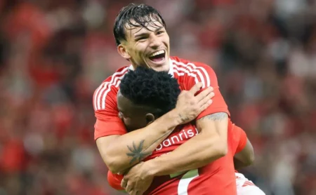 Ramón Díaz cogita improvisar Braian Aguirre na lateral esquerda contra o Bernabei Ramón Díaz cogita improvisar Braian Aguirre na lateral esquerda contra o Bernabei