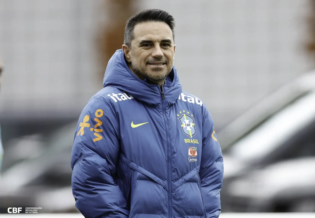 Rodrigo Caetano Apresenta Estratégias da Seleção até a Copa e Confirma Interesse de Ancelotti em Novo Ciclo