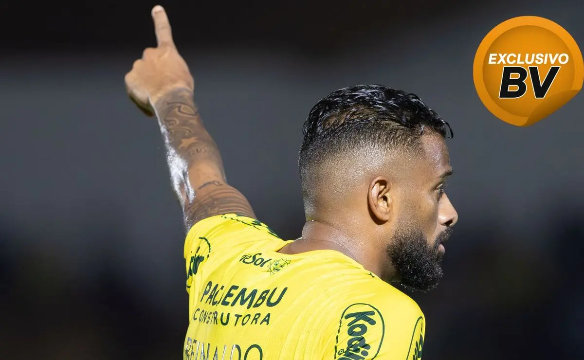 Santos analisa contratação de Reinaldo para 2026, com permanência na Série A como prioridade