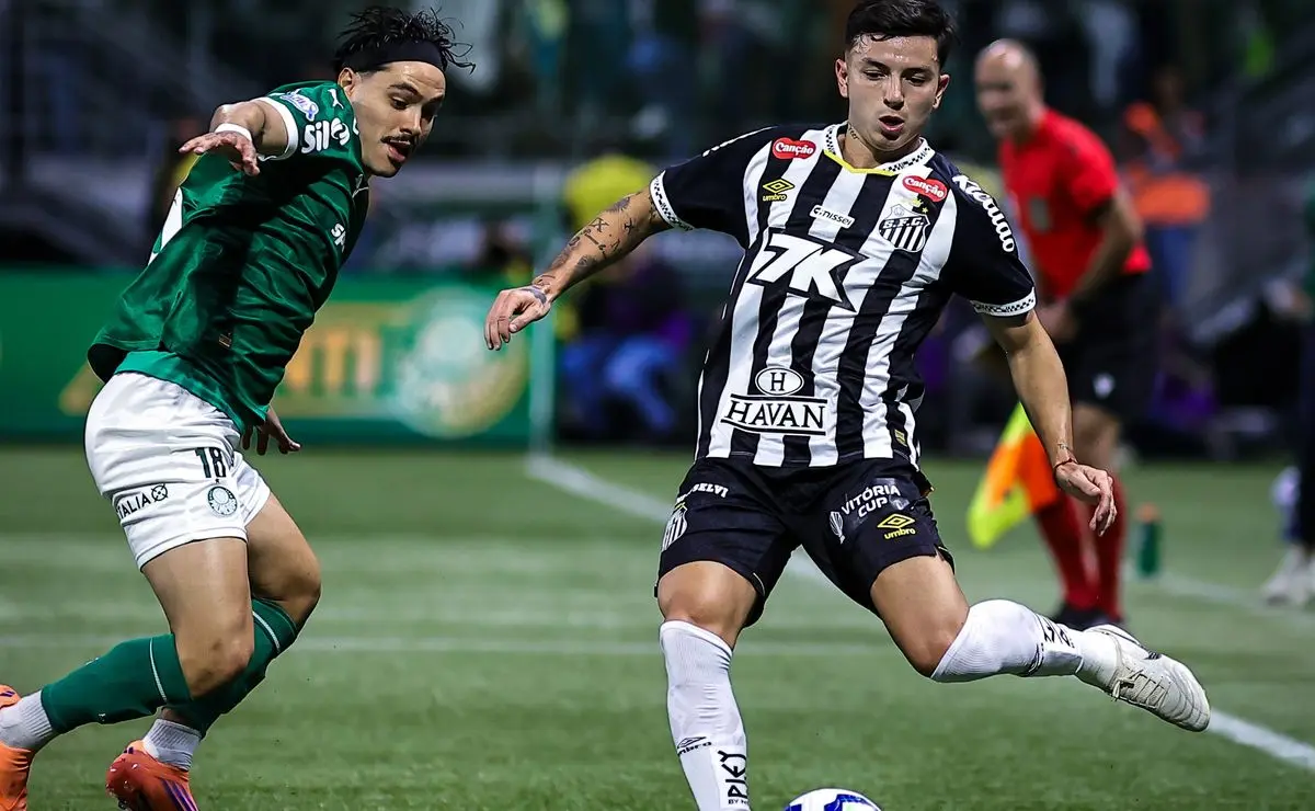 Santos comenta clássico contra o Palmeiras nas redes sociais e envia mensagem: Pra cima Santos comenta clássico contra o Palmeiras nas redes sociais e envia mensagem: "Pra cima"