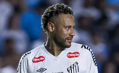 Santos em Alerta Máximo: 11 Jogadores Pendurados Contra o Mirassol