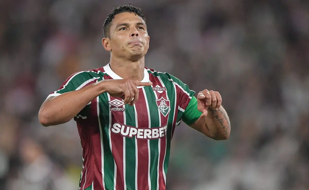 Thiago Silva em destaque no Fluminense atrai interesse do Milan para possível proposta