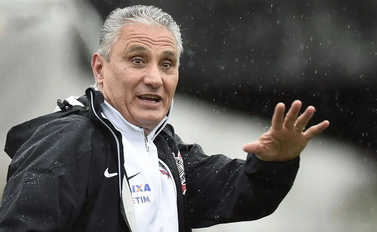 Tite não reassumirá o Corinthians em 2026, afirma Osmar Stabile