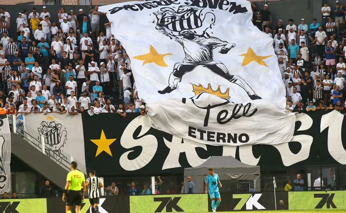 Torcida organizada do Santos comparecerá ao CT antes do jogo decisivo contra o Palmeiras Torcida organizada do Santos comparecerá ao CT antes do jogo decisivo contra o Palmeiras