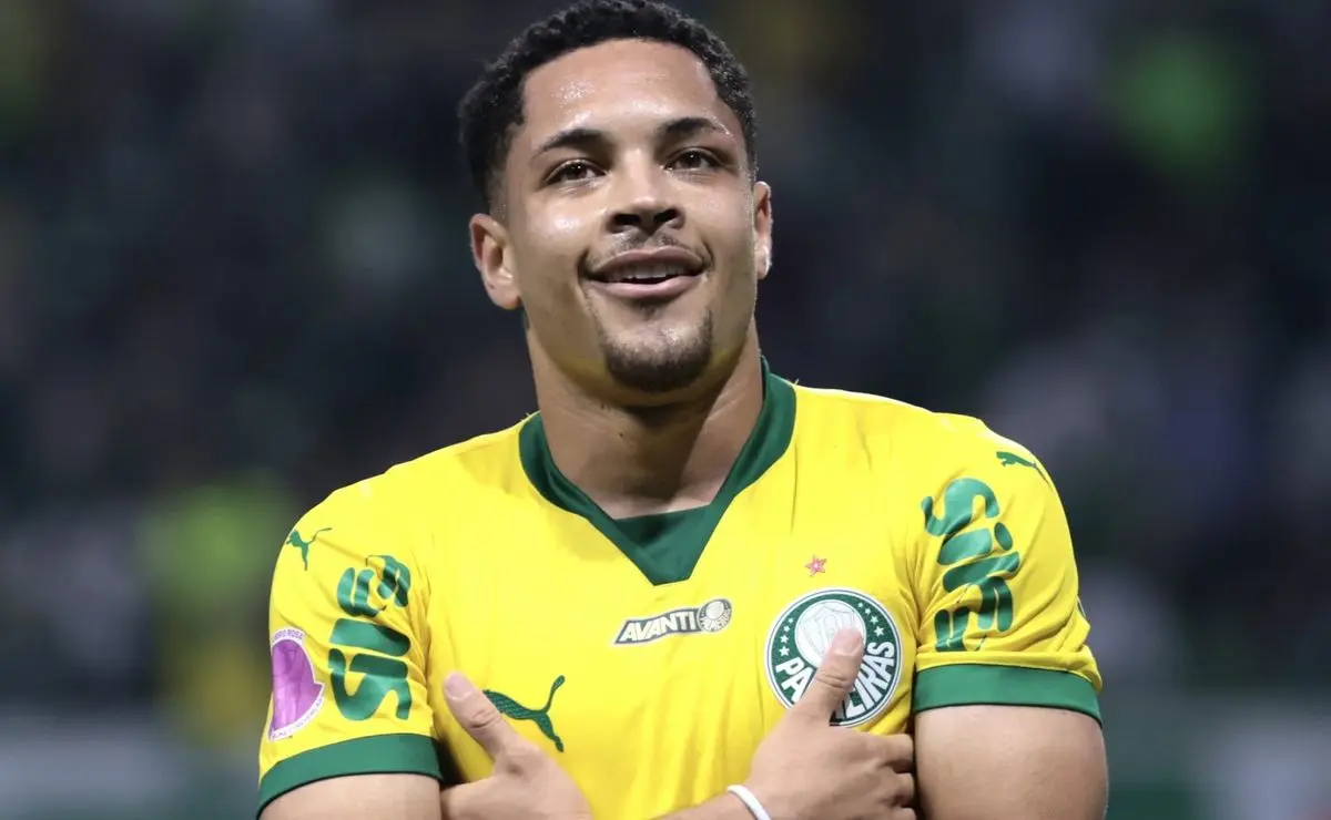 Vitor Roque expressa gratidão ao Palmeiras e destaca reviravolta rumo à Seleção Brasileira Vitor Roque expressa gratidão ao Palmeiras e destaca reviravolta rumo à Seleção Brasileira