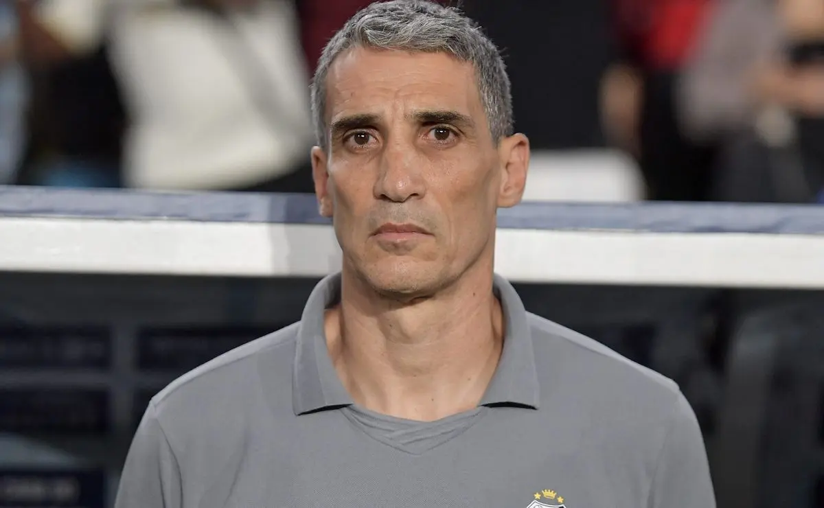 Vojvoda, do Fortaleza, alerta para o Flamengo após vitória sobre o Palmeiras no Brasileirão: "Muita atenção"