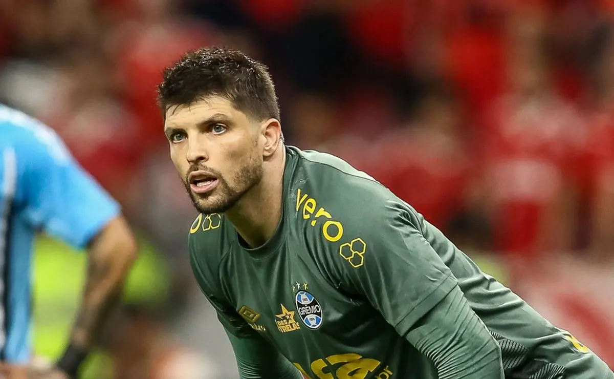 Volpi em Dúvida: Nova Diretoria do Grêmio Considera Contratação de Outro Goleiro