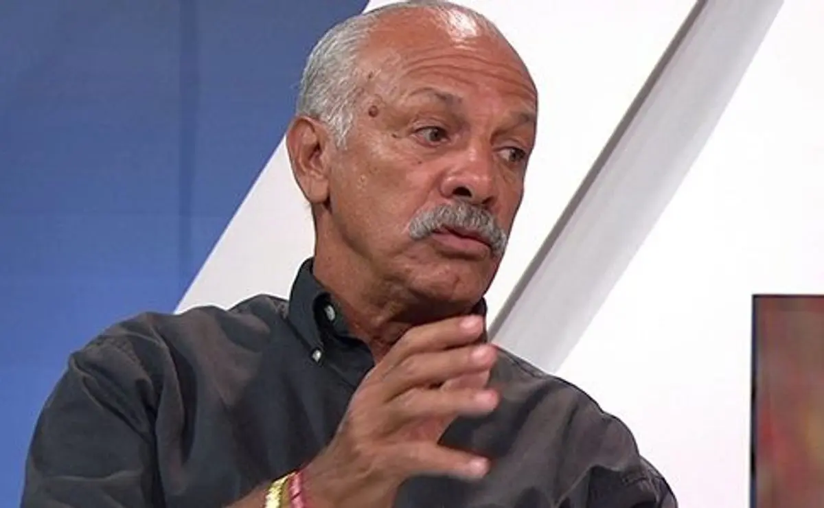 Wesley é exposto por Maestro Júnior em rede nacional após tropeço da Seleção Brasileira