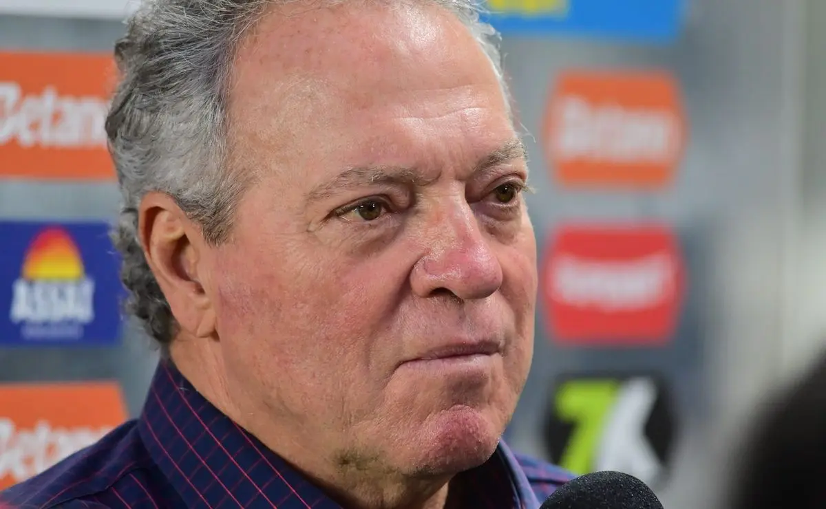 Abel Braga critica o elenco após goleada do São Paulo sobre o Internacional e analisa confronto na Vila Belmiro