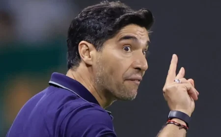 Abel Ferreira Ironiza e Afirma: "Não Há Asterisco" Após Mais uma Derrota do Palmeiras para o Flamengo