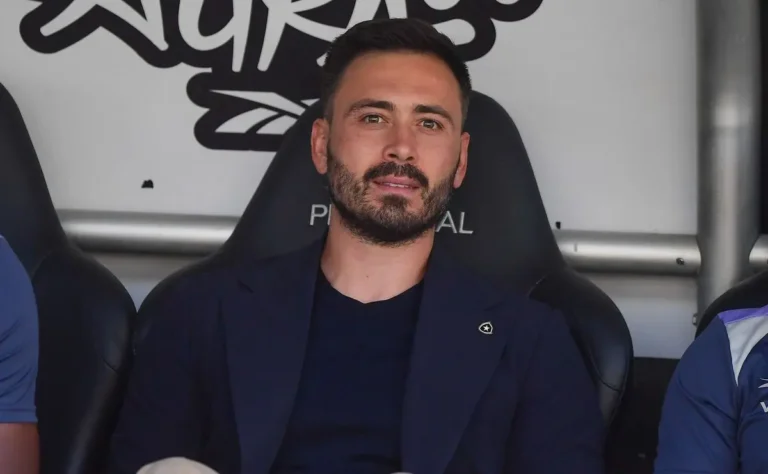 Botafogo oferece proposta por Gleiker Mendoza com aval de Ancelotti