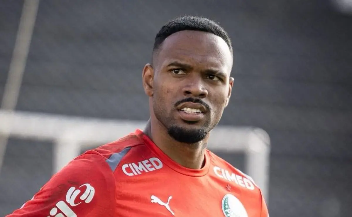 Carlos Miguel se destaca contra o Atlético-MG e torcida do Palmeiras especula futuro: “Ano que vem o pardal…”