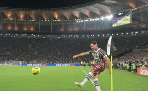 Com estádio lotado, torcida do Fluminense planeja festa para impulsionar o time