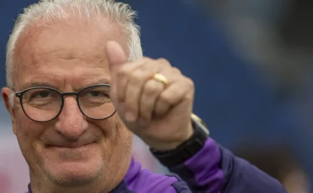 Corinthians avança em negociação e prepara renovação com Angileri antes de enfrentar o Vasco