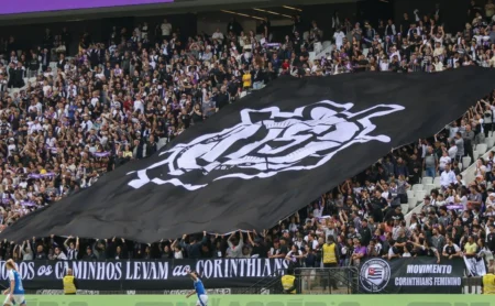 Corinthians começa a venda de ingressos para a final da Copa do Brasil contra o Vasco Corinthians começa a venda de ingressos para a final da Copa do Brasil contra o Vasco