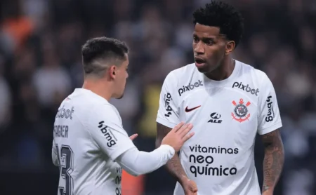 Corinthians é condenado a pagar indenização milionária a Gil em ação judicial. Corinthians é condenado a pagar indenização milionária a Gil em ação judicial.