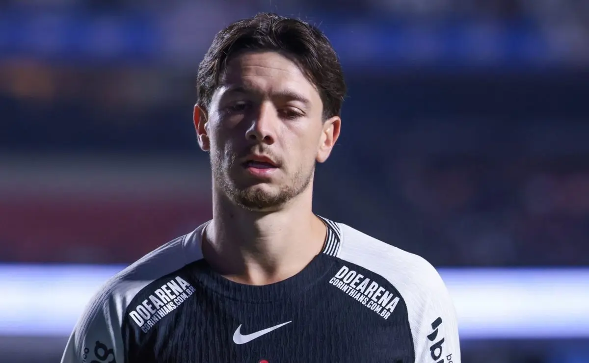 Craque Neto defende Garro no banco do Corinthians: "Quem disse que não pode ser reserva?"