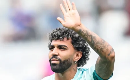 Cruzeiro acerta empréstimo de Gabigol ao Santos e clube prepara anúncio.