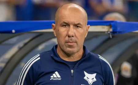 Cruzeiro mantém invencibilidade fora de casa na Copa do Brasil e busca virada contra o Corinthians