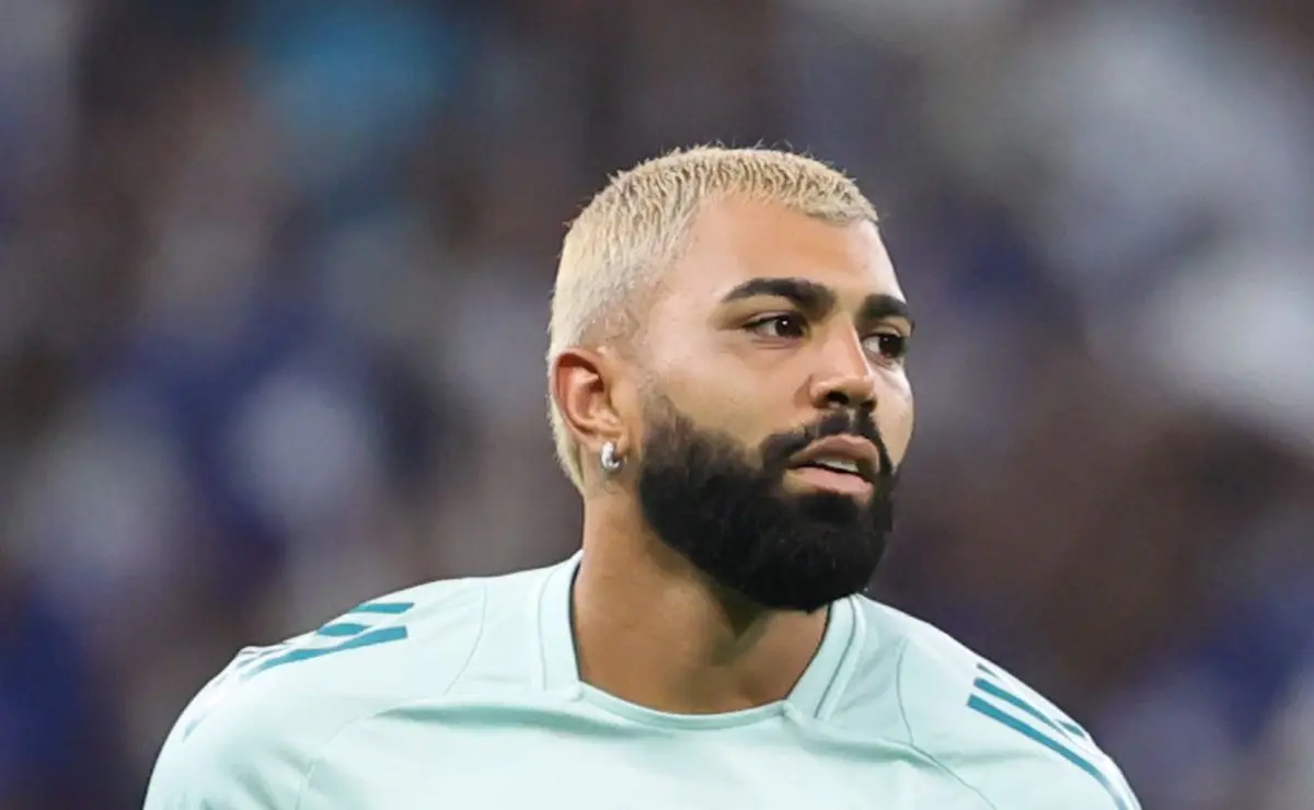 Cruzeiro oferece R$ 750 mil por salário de Gabigol e negociação com o Santos avança Cruzeiro oferece R$ 750 mil por salário de Gabigol e negociação com o Santos avança
