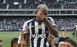 Cuiabano se despede do Botafogo e publica mensagem de despedida nas redes sociais: “Essa história não acaba aqui” Cuiabano se despede do Botafogo e publica mensagem de despedida nas redes sociais: “Essa história não acaba aqui”