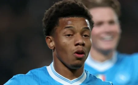 David Neres decide e garante título da Supercopa da Itália para o Napoli