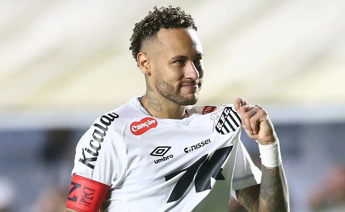 Definição da renovação de Neymar com o Santos ocorrerá apenas em 2025