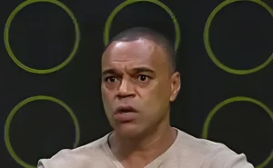 Denílson faz análise franca sobre Neymar na Seleção Brasileira: “Nas mãos dele” Denílson faz análise franca sobre Neymar na Seleção Brasileira: “Nas mãos dele”