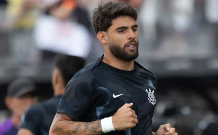 Dinei confia em Gui Negão e Yuri Alberto como trunfos do Corinthians na busca pela final da Copa do Brasil: “Vou torcer muito”